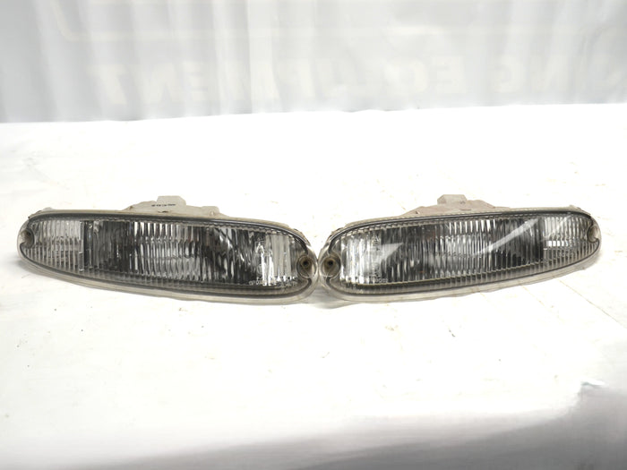 1990-1997 Mazda Miata Front Turn Signals - USED