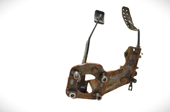 1990-2005 Mazda Miata Mx-5 NA NB OEM Gas and Brake Pedal - USED- PICKUP ONLY