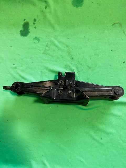 90-05 Miata OEM Scissor Jack [Used] - ZZDA-68-800
