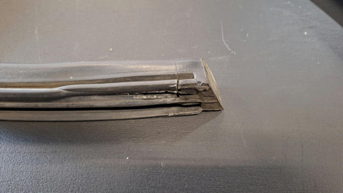 90-05 Miata Soft Top Window Seal (4) [Used] - NA01-R1-422B