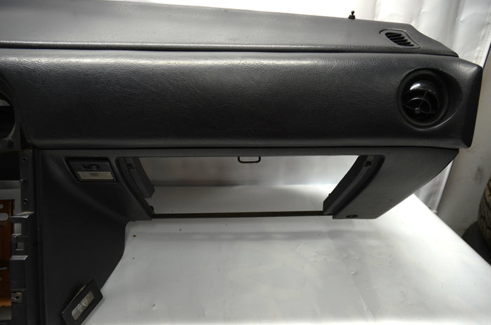 90-93 Miata Dash [Used] - NA01-55-210B-00 - PICK UP ONLY