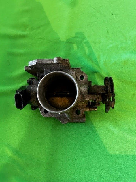 94-97 Miata Throttle Body [Used] - BPR5-13-640