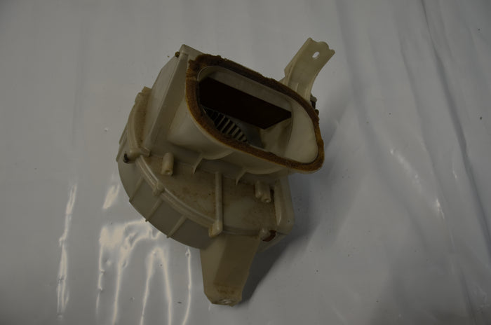 99-05 Miata HVAC Blower Motor Housing [Used] - NC11-61-140A