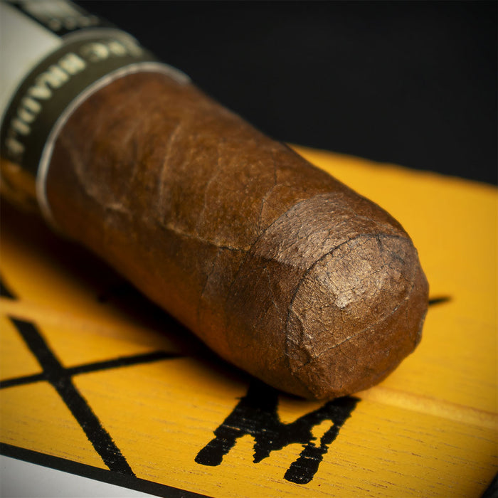 Alec Bradley Black Market Esteli Nicaragua Robusto Cigar - single