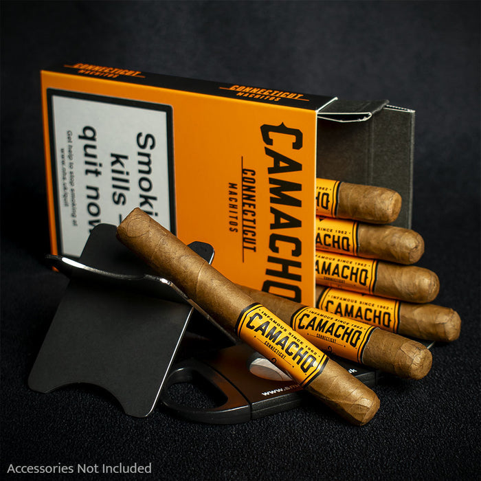 Camacho Connecticut Machitos Cigar - Single