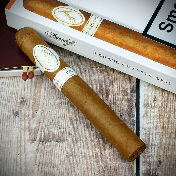 Davidoff Grand Cru No. 3 Cigar - Pack of 5