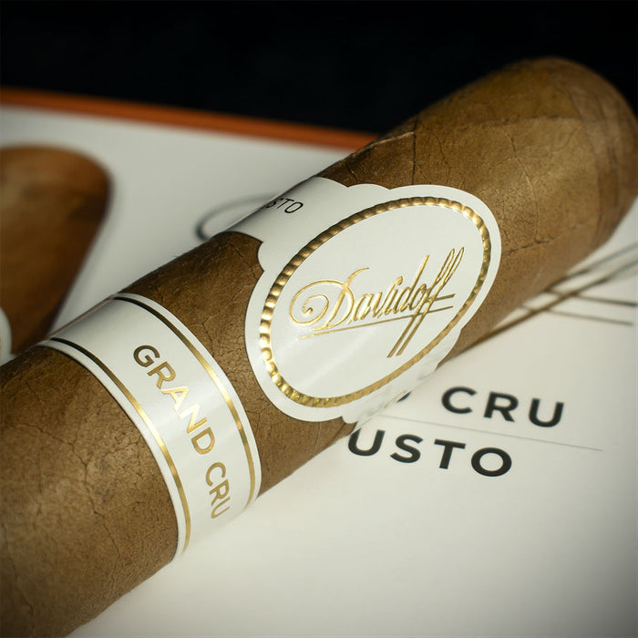 Davidoff Grand Cru Robusto Cigars - Pack of 4
