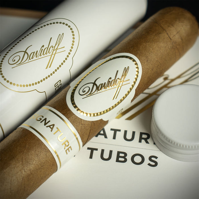 Davidoff Signature No. 2 Tubos Cigars - Pack of 4