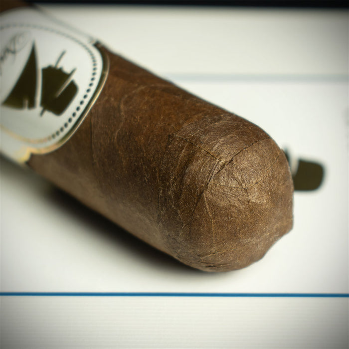 Davidoff Winston Churchill Commander Toro Cigar - Single
