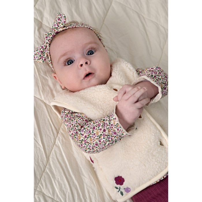 Feetje | Teddy gilet met borduursels | Creme