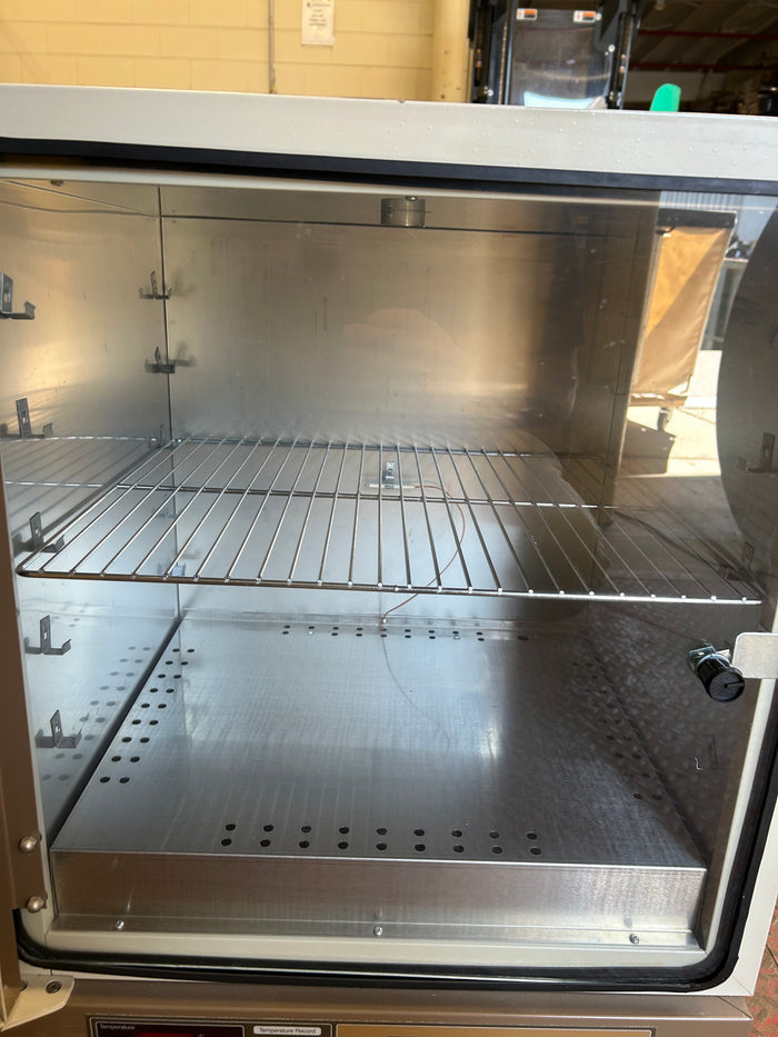 Fisher Scientific Isotemp Laboratory Oven