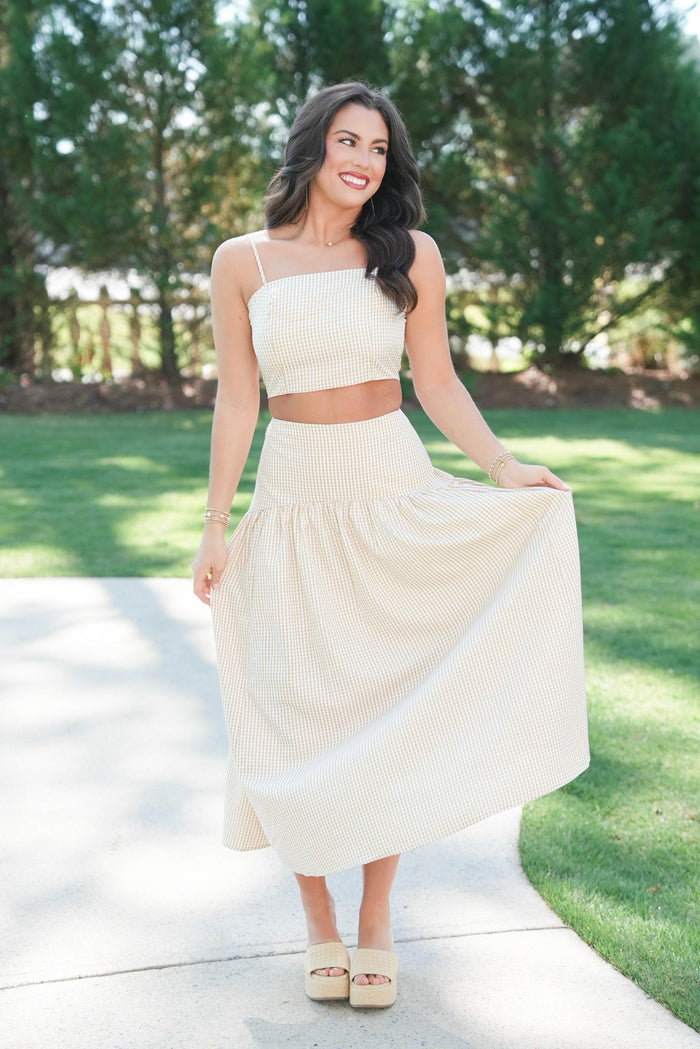 Tan/White / Small