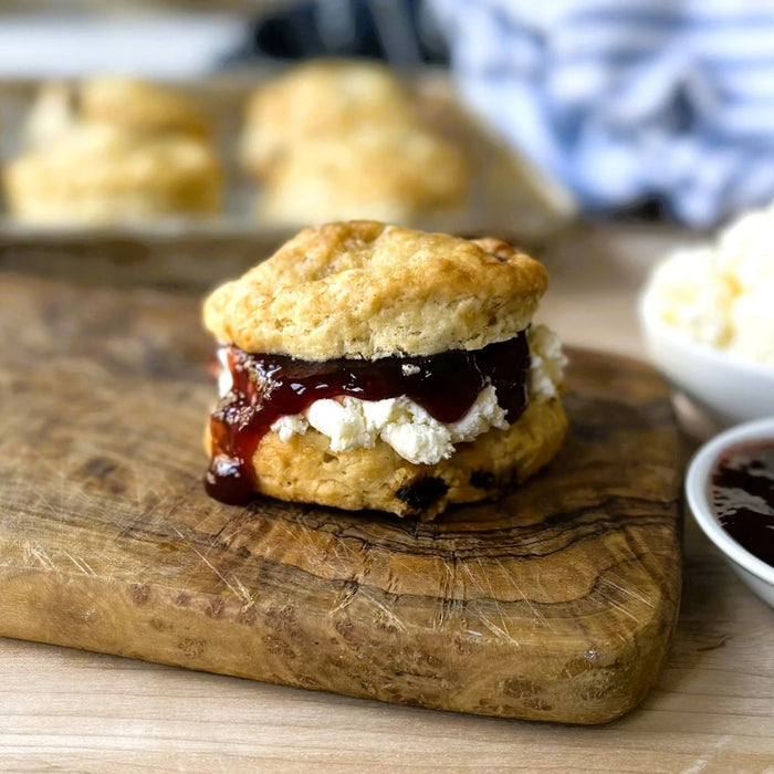 Jolly Posh Raisin Scones: 3 per Pack