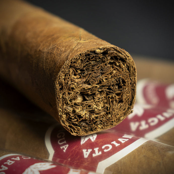 La Invicta Nicaraguan Robusto Cigar - Single