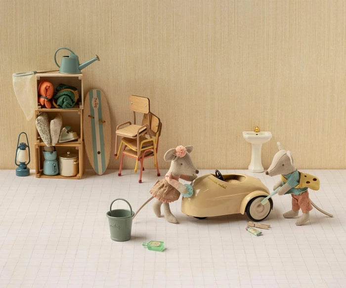 Maileg | Car, Mouse | Wheat