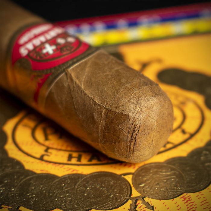 Partagas Petit Coronas Especiales Cuban Cigar - Single