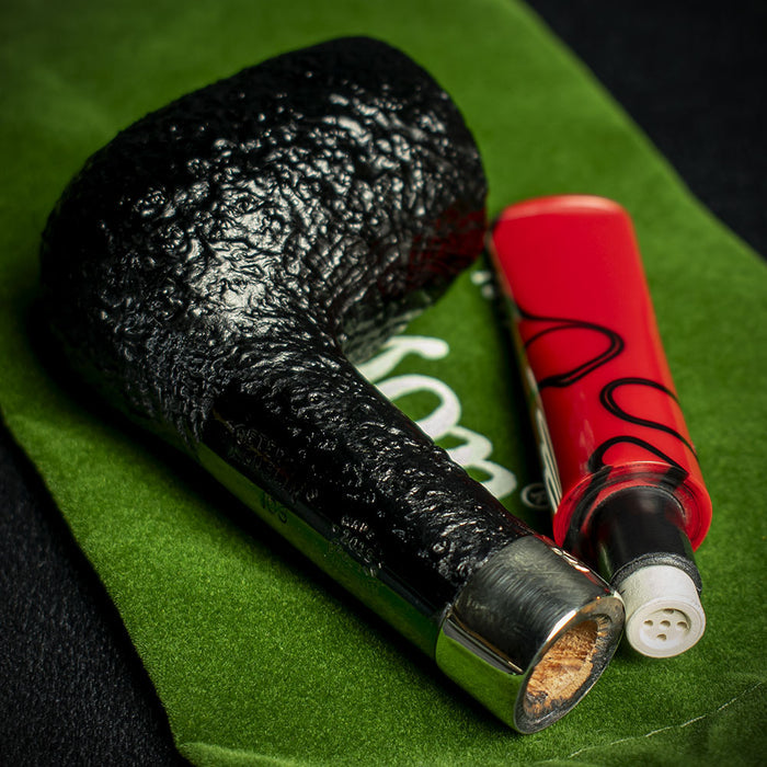 Peterson of Dublin Dracula Sandblasted Briar Smoking Pipe - Shape No.106