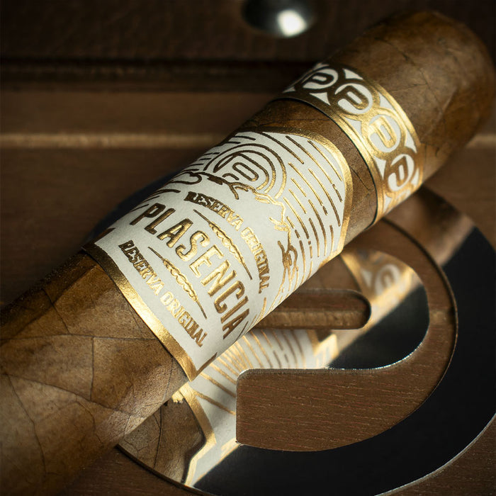 Plasencia Reserva Original Robusto Cigar - Single