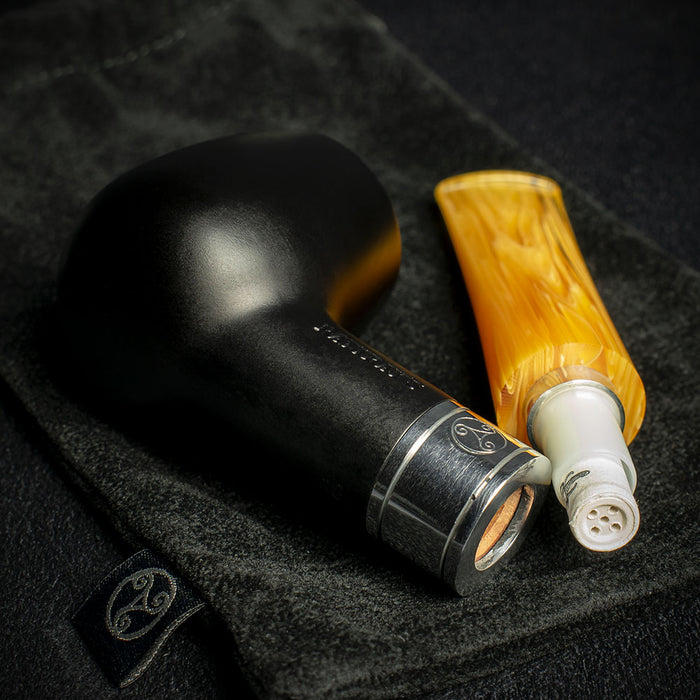 Rattray's Monarch Black 9mm Briar Smoking Pipe - Shape 18
