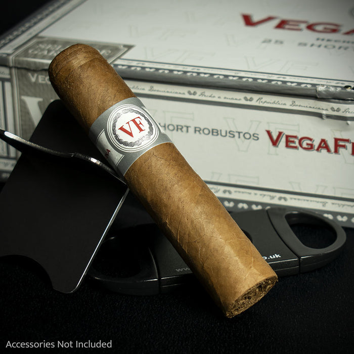 VegaFina Classic Short Robusto Cigar - Single
