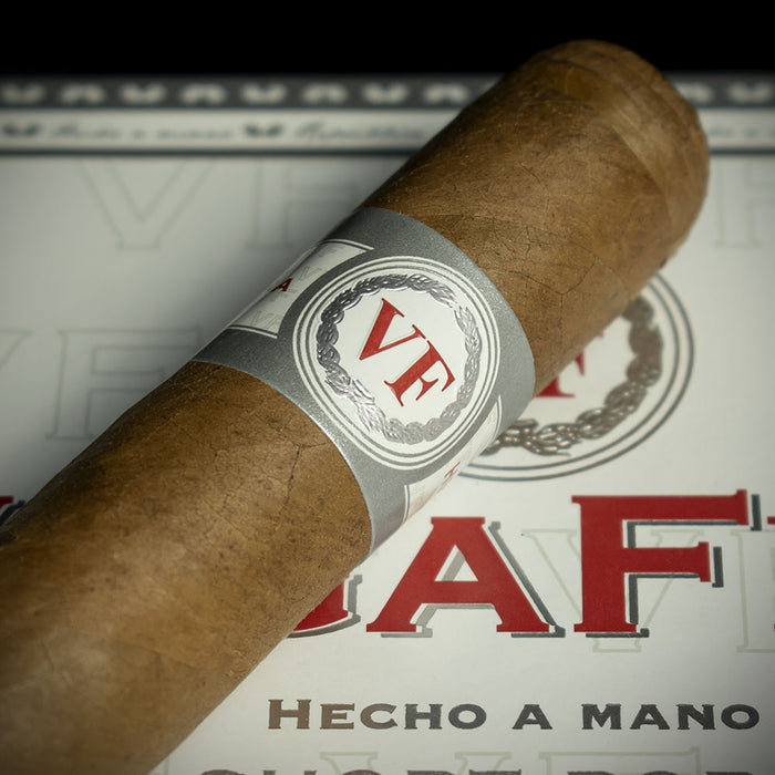 VegaFina Classic Short Robusto Cigar - Single