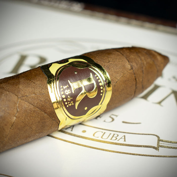 Vegas Robaina Unicos Cuban Cigar