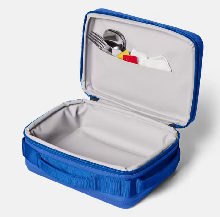 Yeti Daytrip 5L Lunch Box in blue